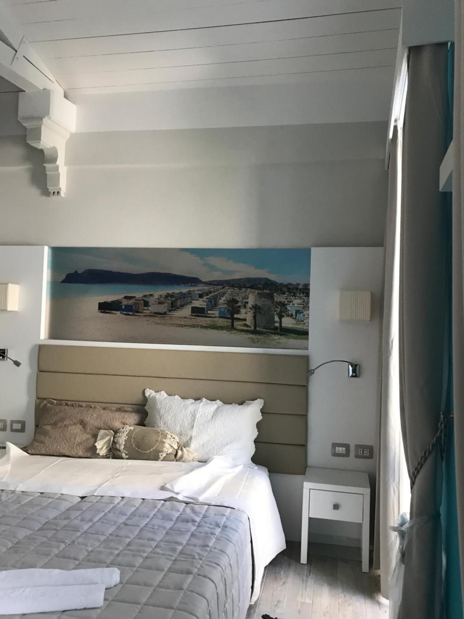 ホテル Il Villino カリアリ 部屋 写真